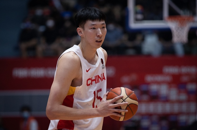 九游-😲郇斯楠单场8帽U19世界杯历史第二&amp;比肩文班亚马！第一周琦！